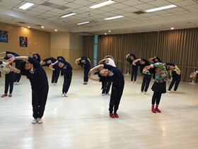小学舞蹈队1队常规训练